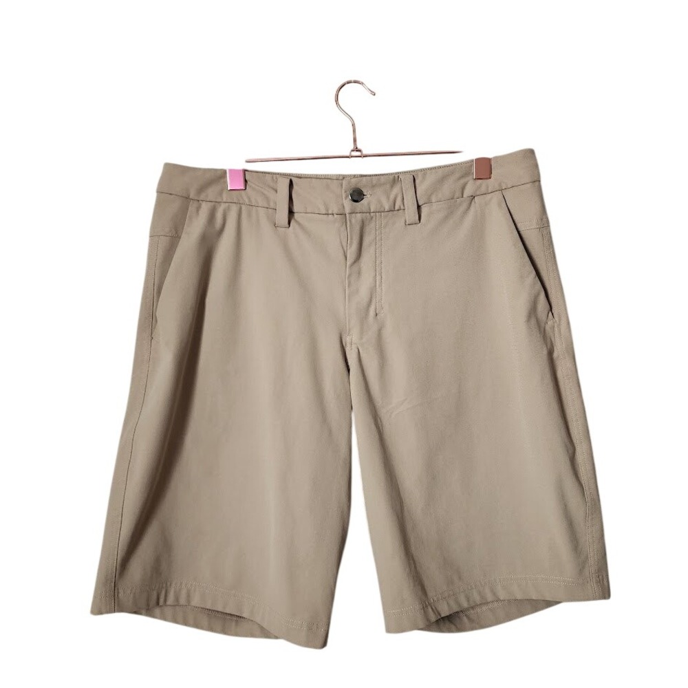 LULULEMON Commission shorts in khaki golf shorts preppy athletic‎ gorpcore 36